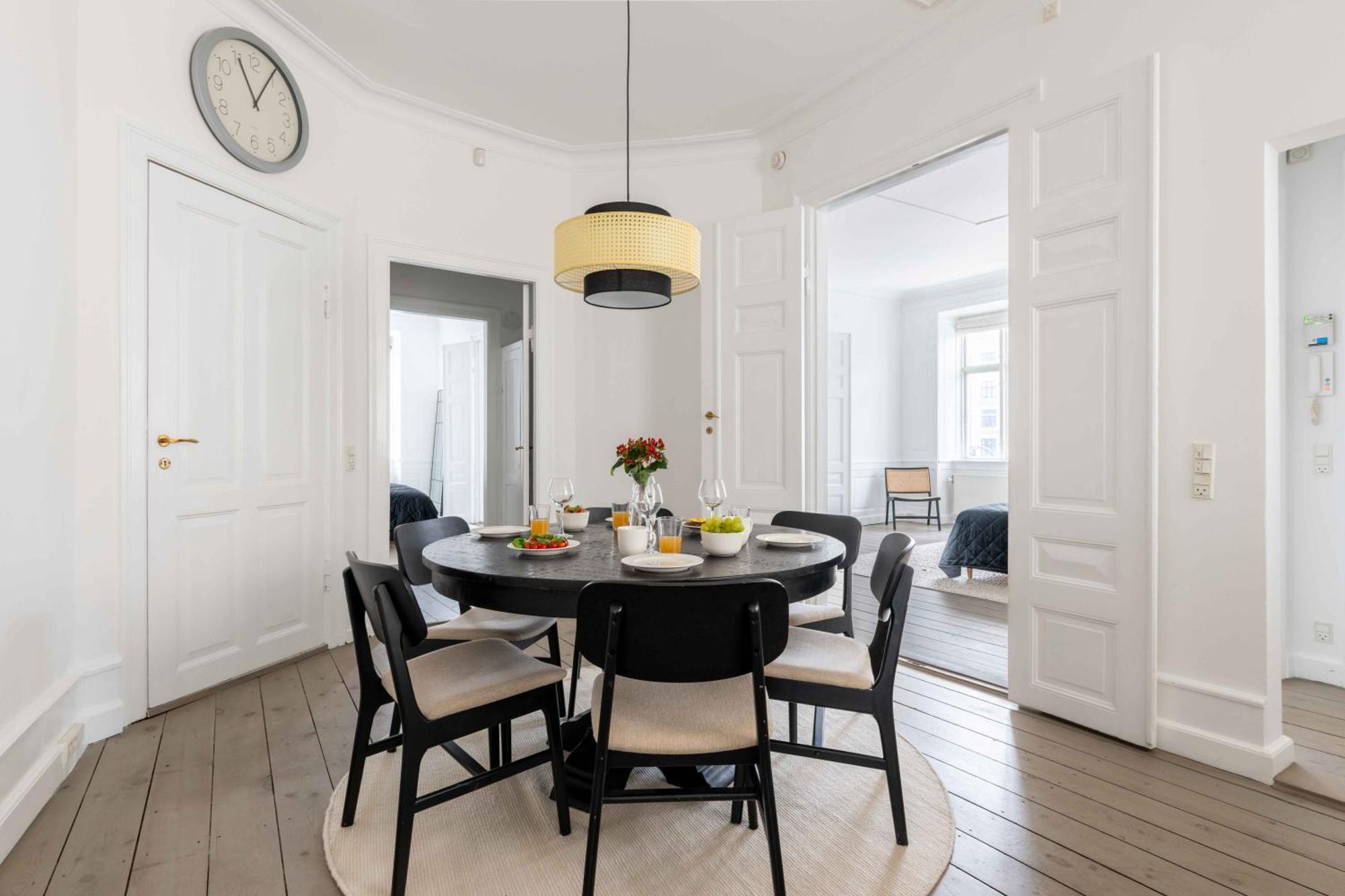 Chic Apartment In Vibrant Area By Copenhagen Canals Kopenhagen Bagian luar foto