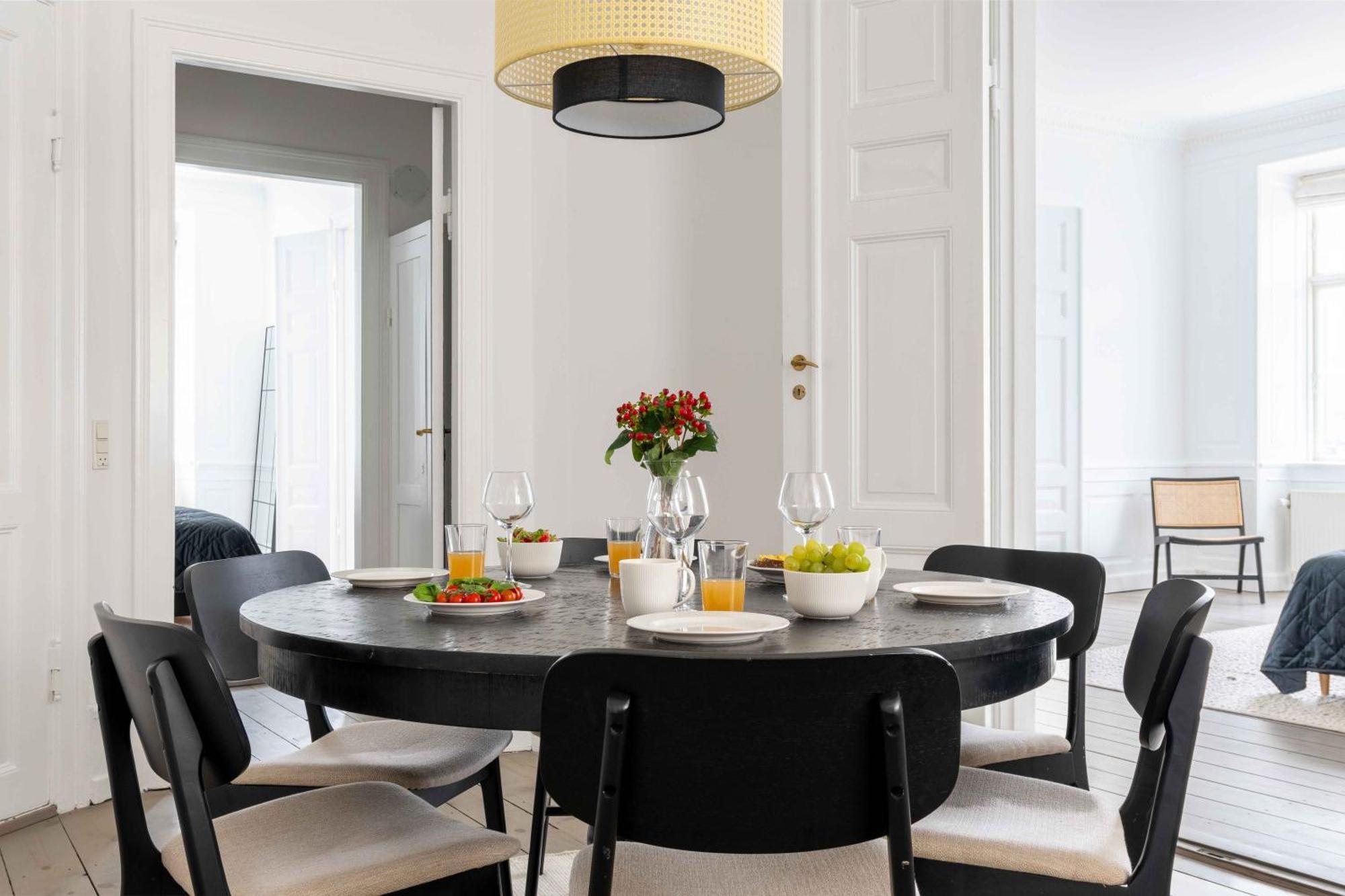 Chic Apartment In Vibrant Area By Copenhagen Canals Kopenhagen Bagian luar foto